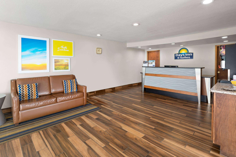 Public Area 5, Days Inn by Wyndham Wauseon, Fulton