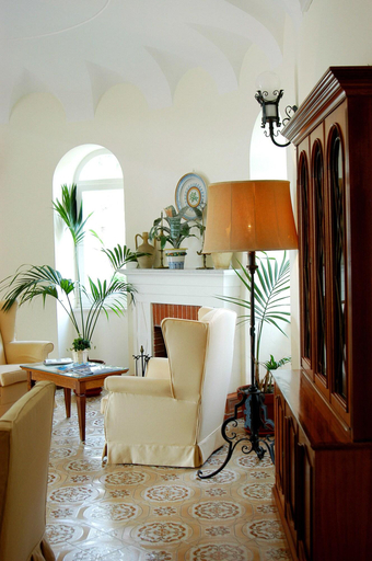 Public Area 4, Hotel Villa Sarah, Napoli