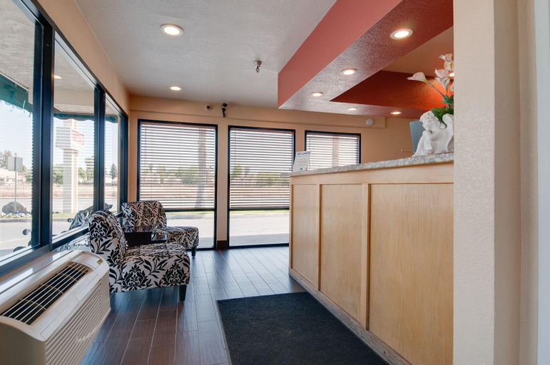 Public Area 3, Vagabond Inn Bakersfield South, Kern