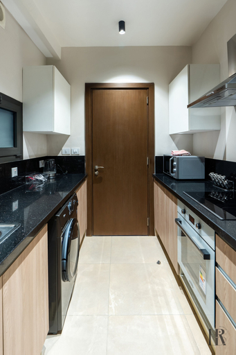 Others 3, Easy Rental, Sheikh Zayed