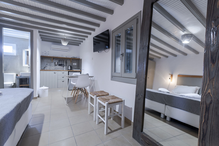 Bedroom 5, White and Grey, South Aegean