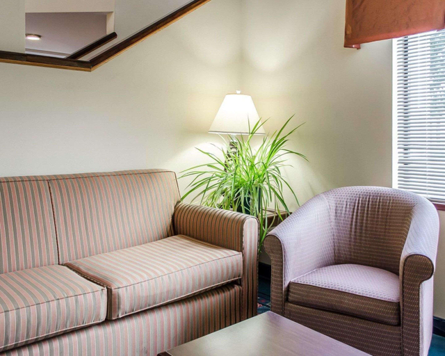 Public Area 2, Econo Lodge Harrisburg - Hershey North, Dauphin