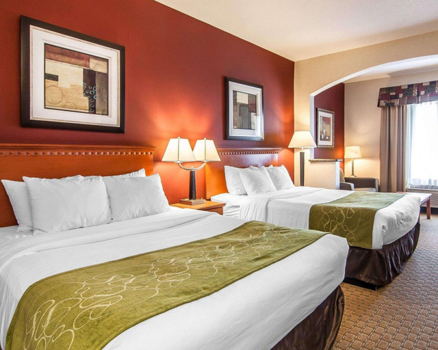 Bedroom 4, Comfort Suites Airport Redmond, Deschutes
