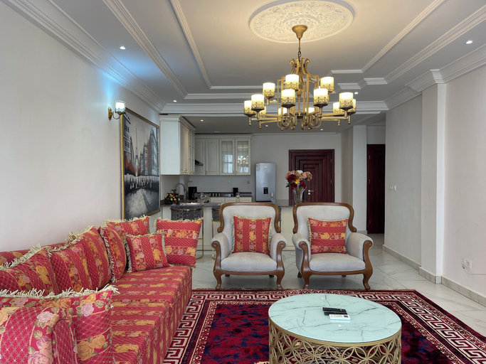 Others 4, MARCY SUITES BASTOS, Mfoundi