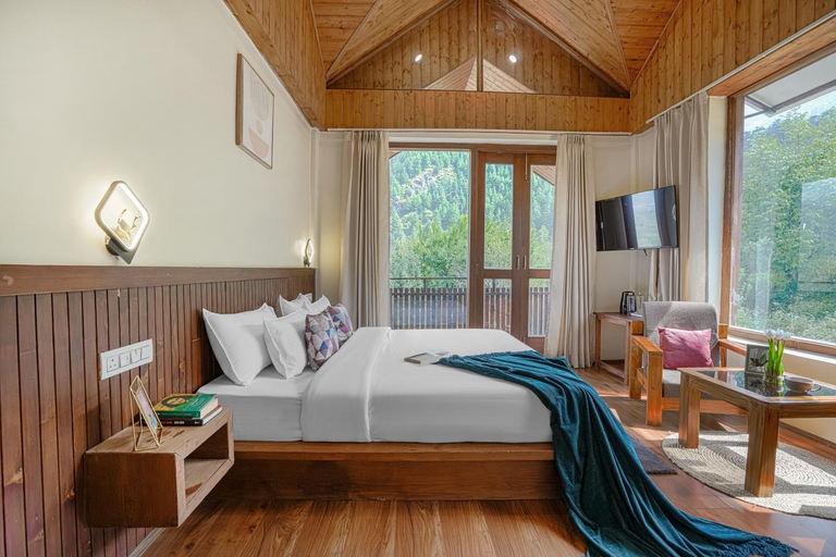 Bedroom 2, House of Soyl, Kullu