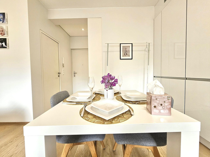 Others 4, Stylish studio in central Luxembourg, Luxembourg