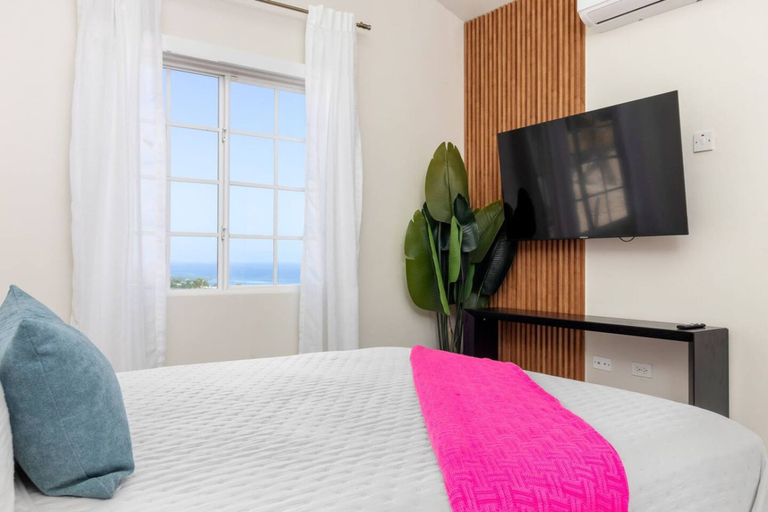 Room 5, Sunset Arecahomes Beach Access Pool Water Park