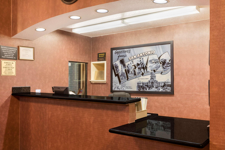Public Area 2, Super 8 by Wyndham San Antonio at I-10, Bexar