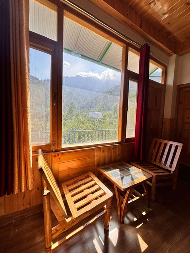 Others 3, Manali Mornings, Kullu