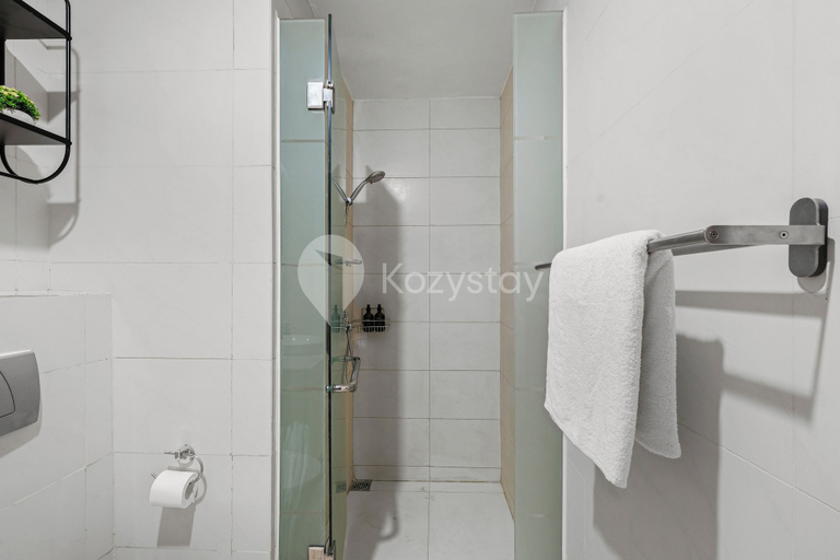 Bathroom 2, Brusia by Kozystay - Senayan, South Jakarta
