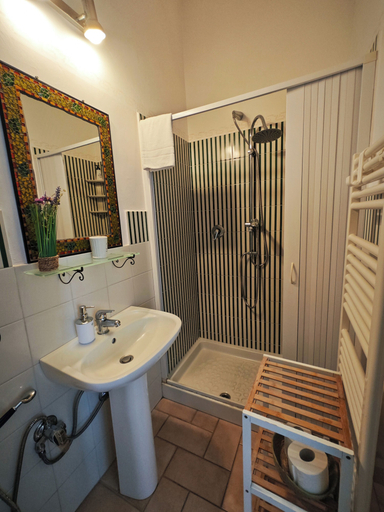 Bathroom 5, La Casa dei Carrai, Grosseto