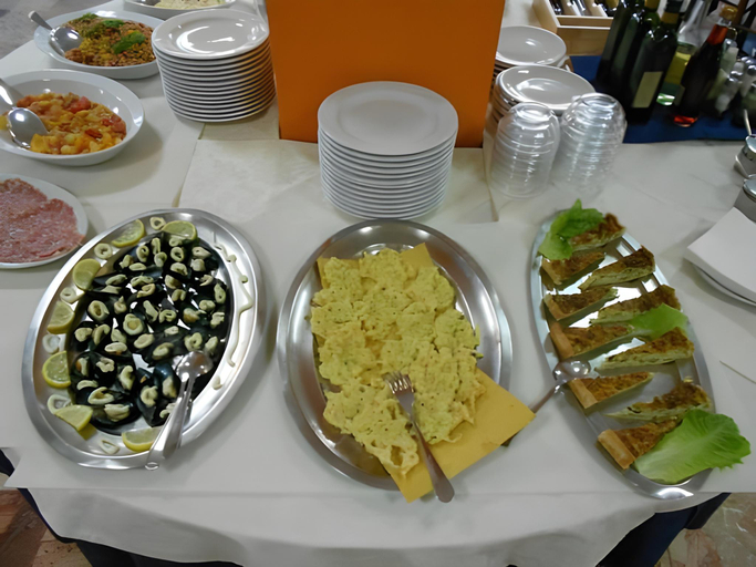 Buffet 3, Hotel Tenda Rossa, Massa Carrara