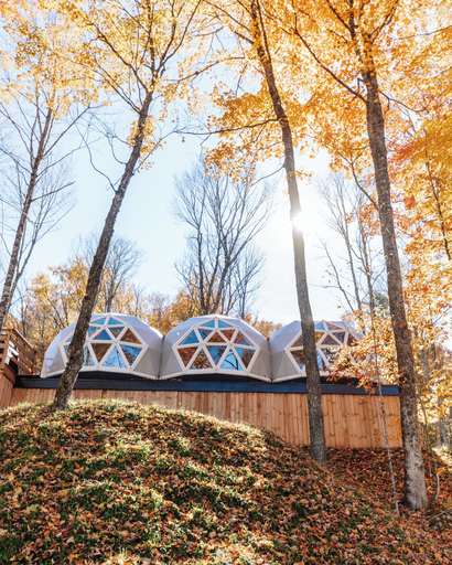 Exterior & Views 2, Bel Air Tremblant Resort, Les Laurentides