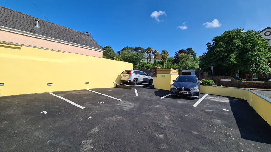 Public Area 4, Torland, Torbay