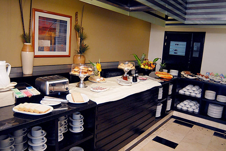 Food & Drinks 3, PF Suites, Mexico City