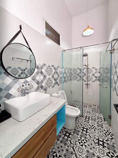 Bathroom 3, Santorini Villa Cam Ranh, Cam Ranh