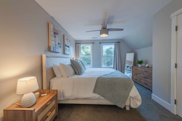 Bedroom 2, Sycamore Ranch, San Luis Obispo