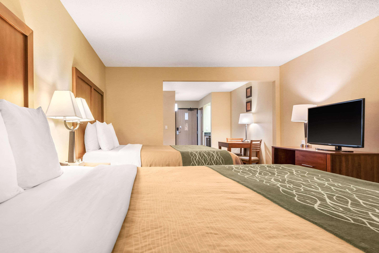 Bedroom 4, Comfort Inn Bothell - Seattle North, Snohomish