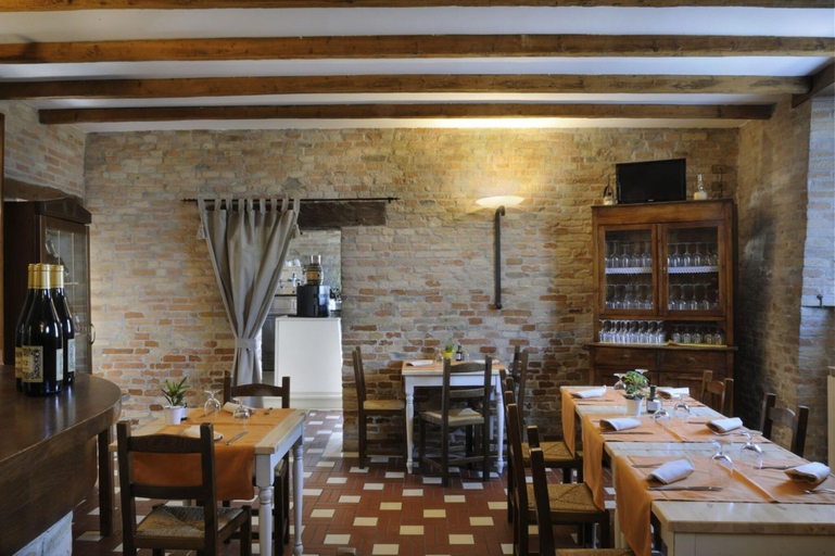 Food & Drinks 5, Albergo Diffuso Borgo Montemaggiore, Pesaro E Urbino
