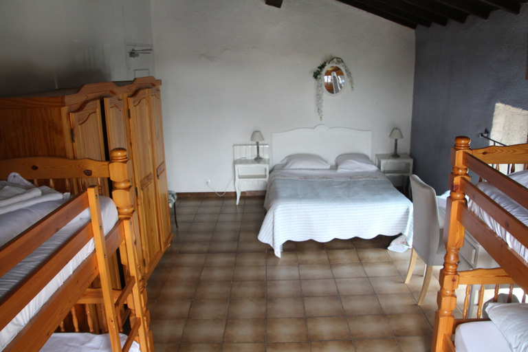 Bedroom 3, castel chambres, Aude