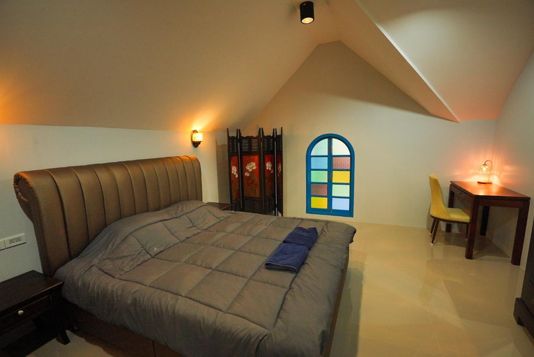 Bedroom 2, Premium Villa, Ban Phaeo