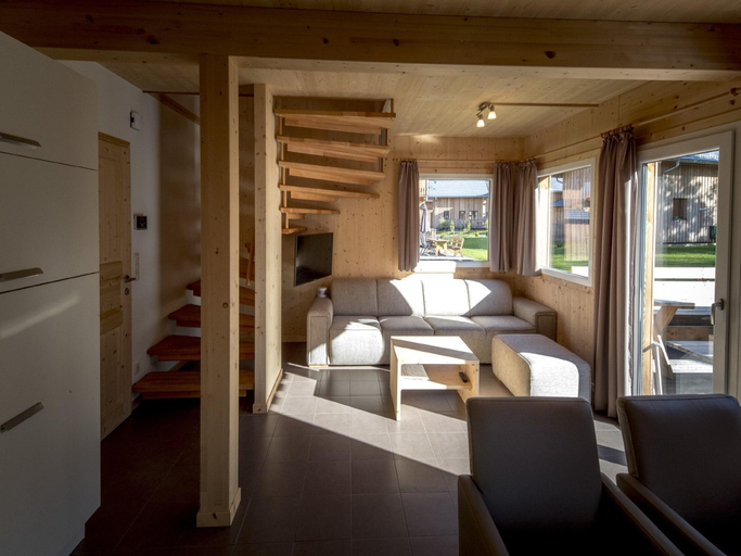 Others 5, Deluxe chalet with whirlpool, Murau