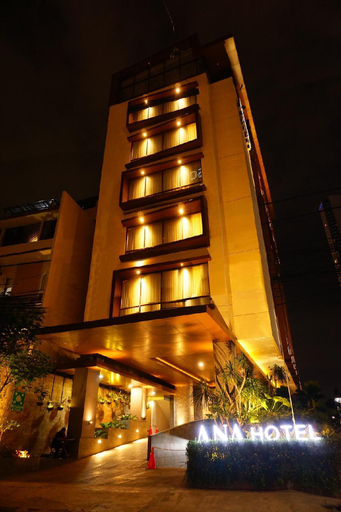 Exterior 9