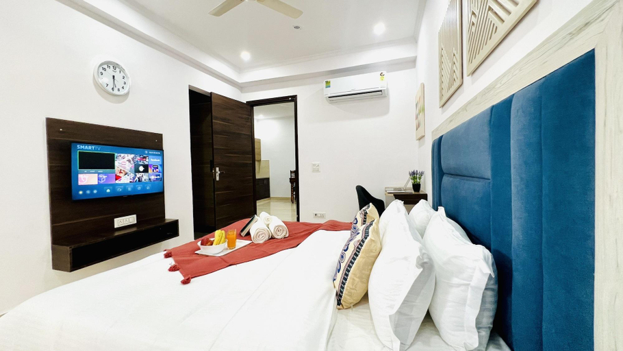 Bedroom 1, Zen Suites - Golf Course Road, Gurgaon