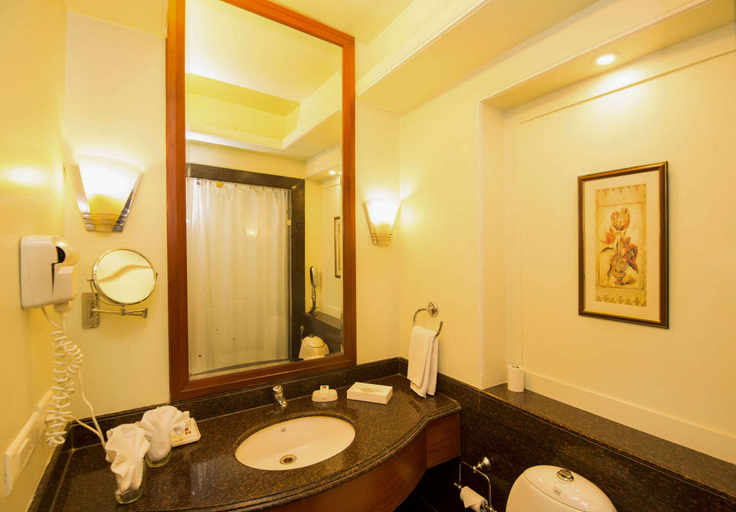 Bathroom, Clarion Bella Casa By Choice Hotels, Jaipur