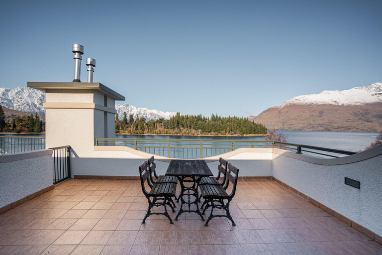 Others 5, The Waterfront, Queenstown-Lakes