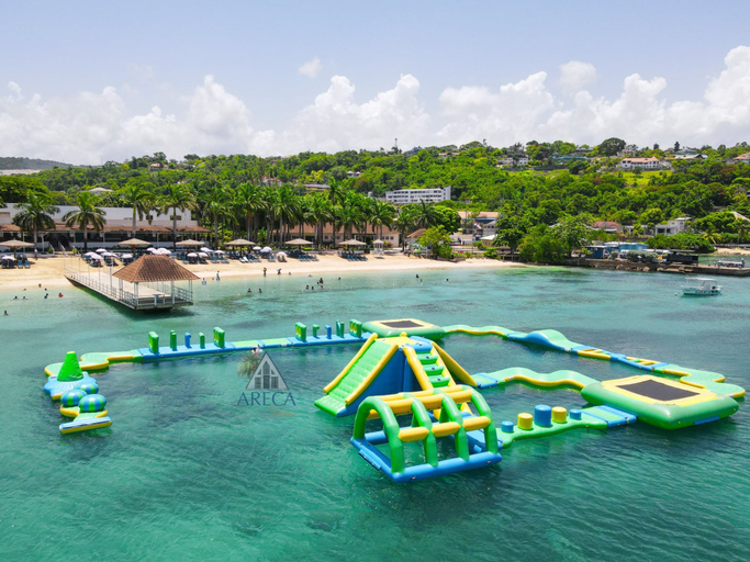 Room 4, Comfort Arecahomes Beach Access Pool Waterpark
