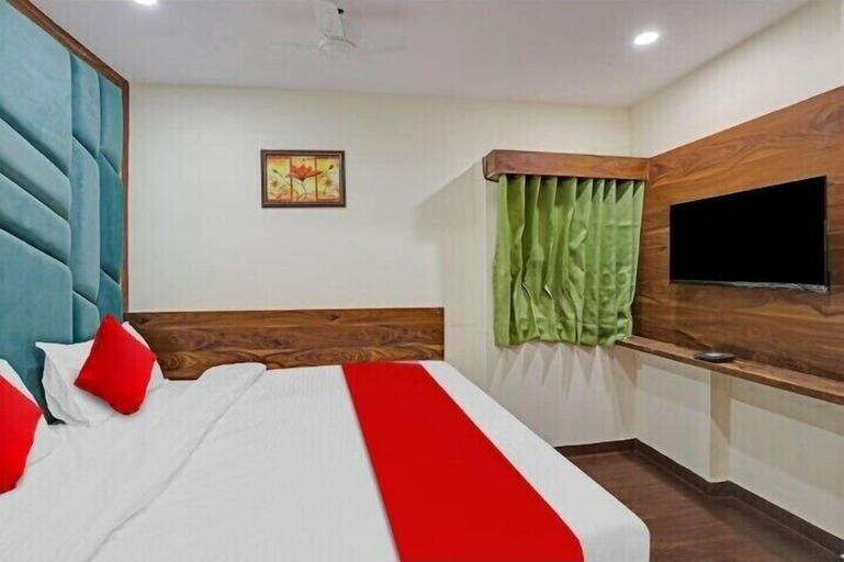 Bedroom 2, HOTEL SWAGAT INN, Ahmadabad