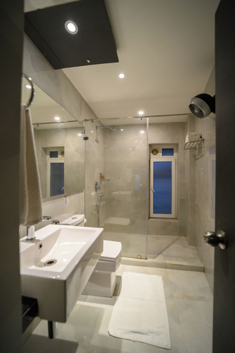 Bathroom 3, Sinclairs Bayview Port Blair, South Andaman