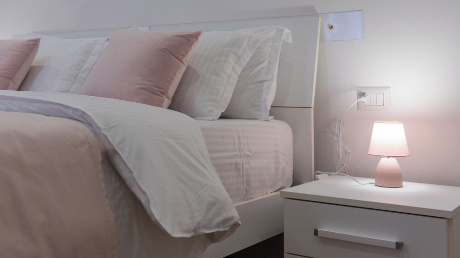 Bedroom 3, Lovely Rooms by Rentbeat, Roma