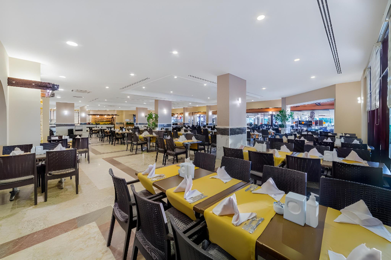 Food & Drinks 5, Justiniano Park Conti, Manavgat