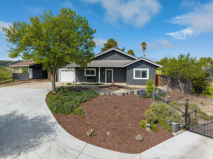 Exterior & Views 2, Mira Vista Guest House, San Luis Obispo