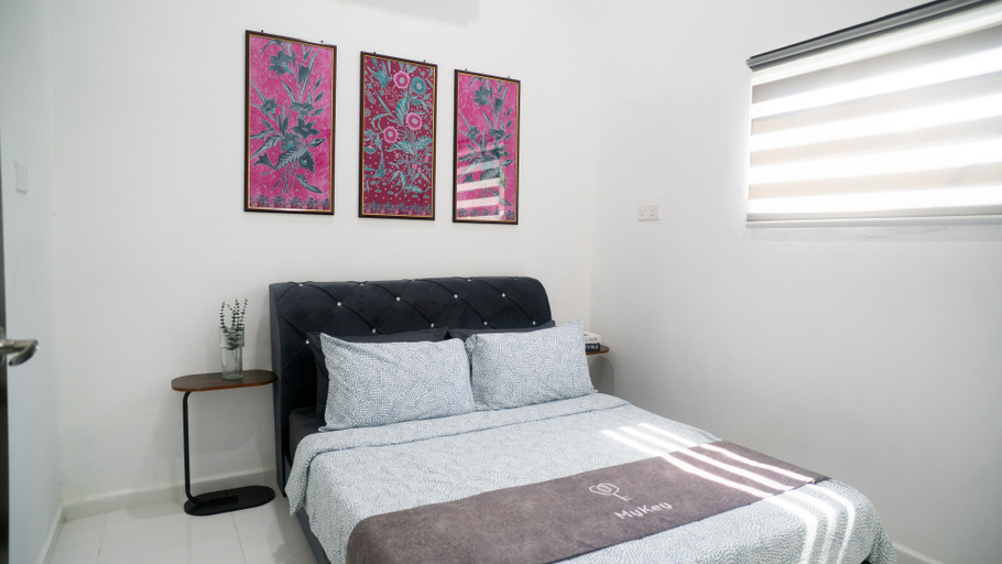 Bedroom 5, Canal 181 by MyKey, Kota Bharu