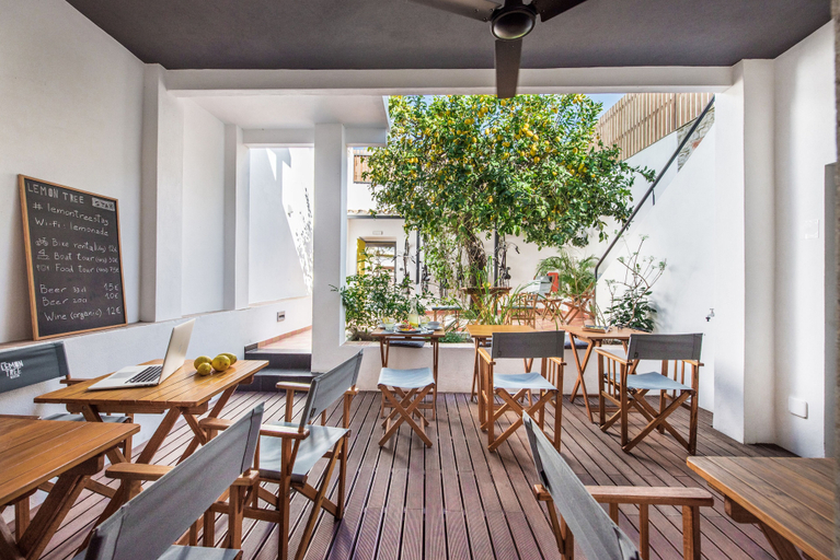 Food & Drinks 5, Lemon Tree Stay, Faro