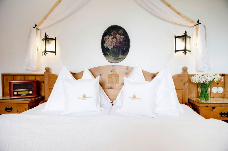 Bedroom 2, Aparthotel Schloss Thannegg, Liezen