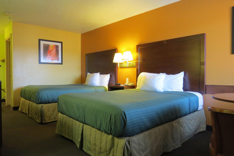 Bedroom 3, America's Best Inn & Suites St. George, Washington