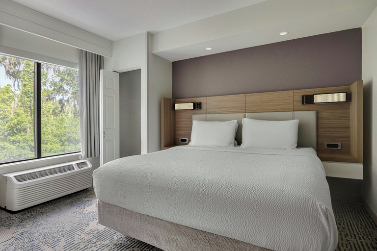 Bedroom 2, SpringHill Suites by Marriott Jacksonville North I-95 Area, Duval