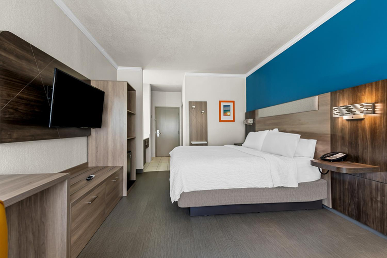 Bedroom 4, Holiday Inn Express SAINT SIMONS ISLAND by IHG, Glynn