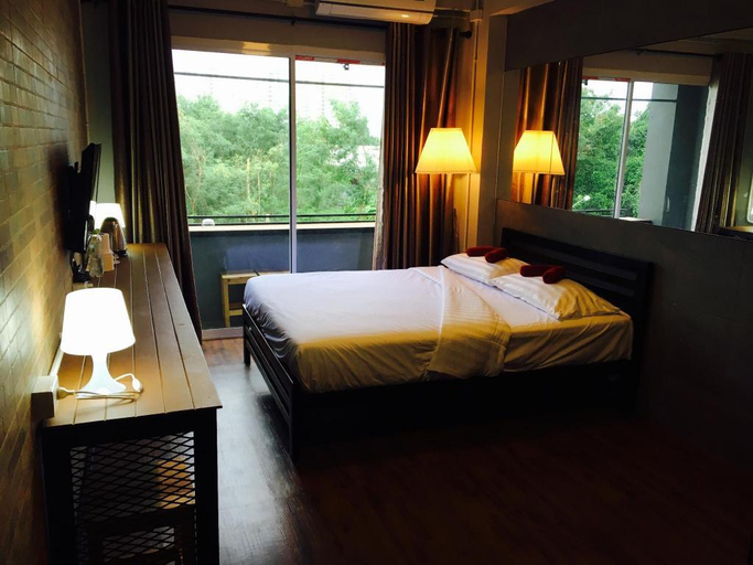 Bedroom 8