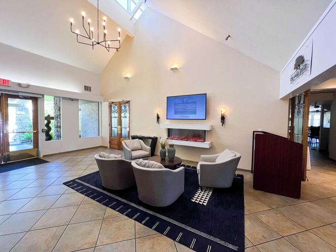 Public Area 3, San Vicente Golf Resort, San Diego