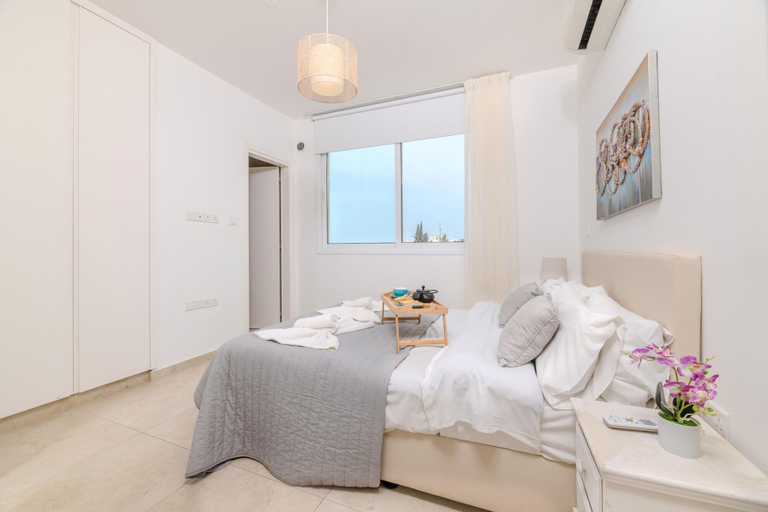 Room 5, Green Bay Villa 14 in Protaras