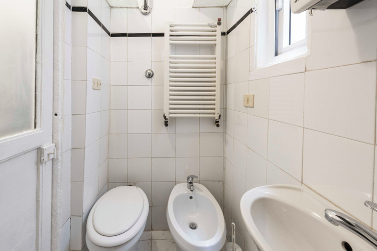 Bathroom 4, Ghibellina Retreat by MMega, Florence
