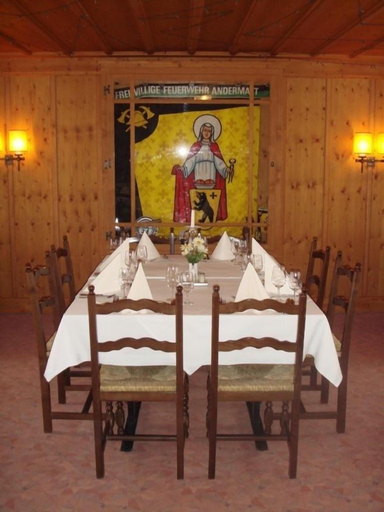 Food & Drinks 5, Gasthaus Skiklub, Uri