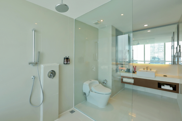 Bathroom 4