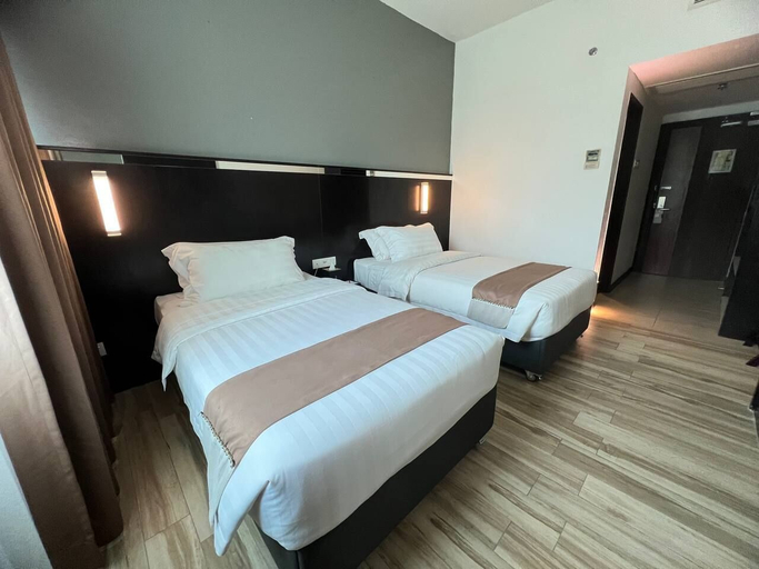Bedroom 5