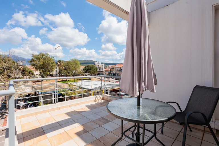 Room 2, Filiatra Cozy Cental Retreats With Balconies, Peloponnese